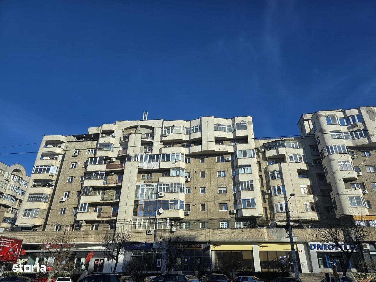 Vand 3 camere, et. 6/7, Calea Bucuresti, Piata Centrala