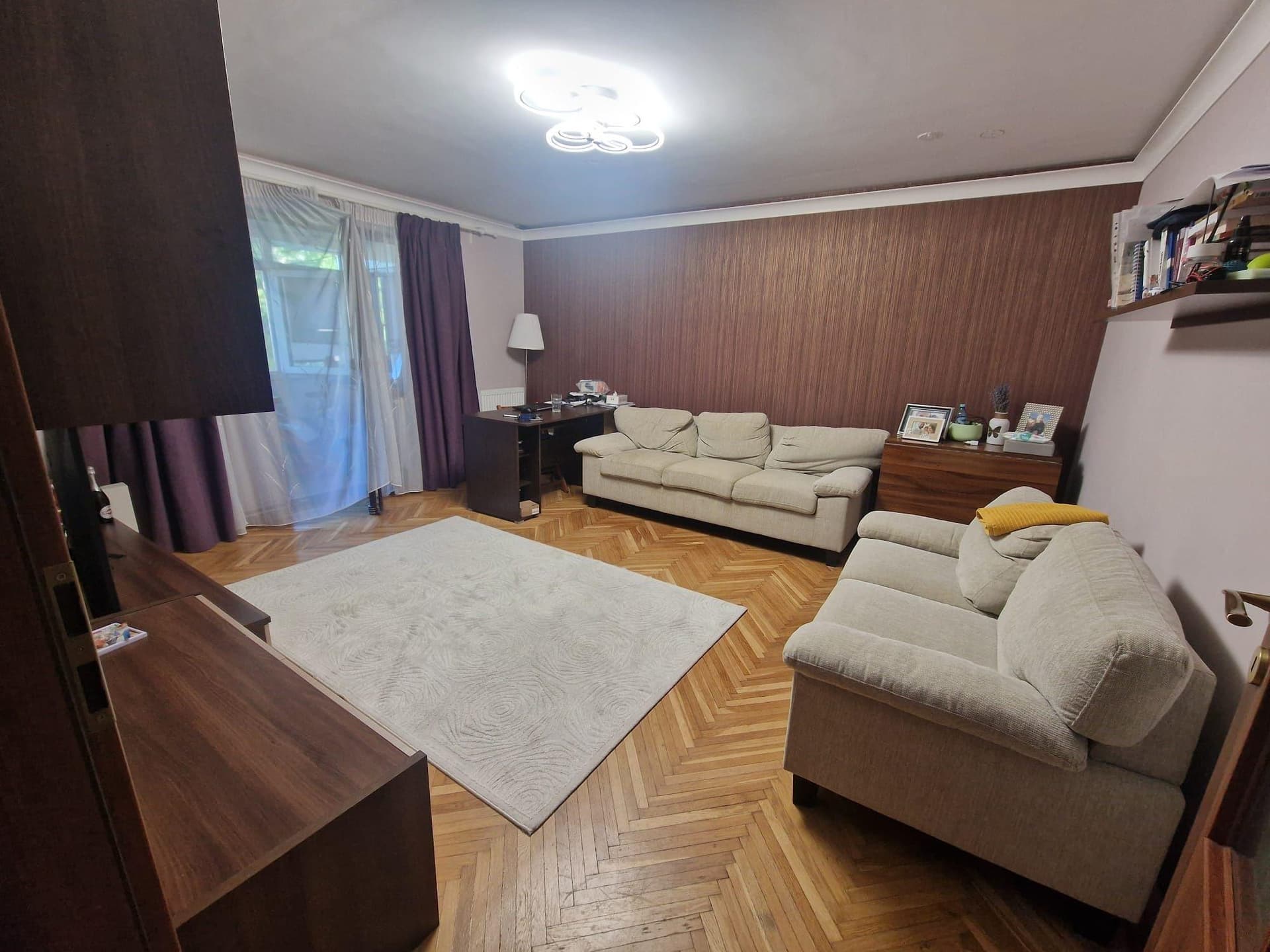 Apartament 4 camere –poziție excelentă, scoala 22, Puskin, modernizat - imagine 1