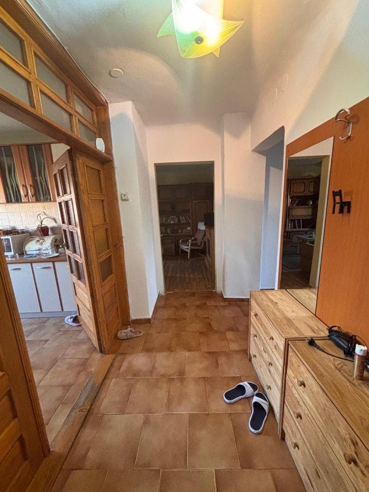 Vand/schimb, apartament Sarari, 5 camere. 113 mp suprafata totala. - imagine 1