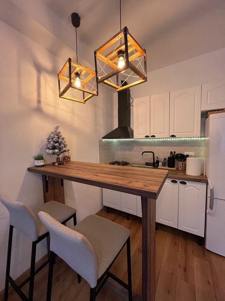 Inchiriez garsoniera in zona liceului Pedagogic