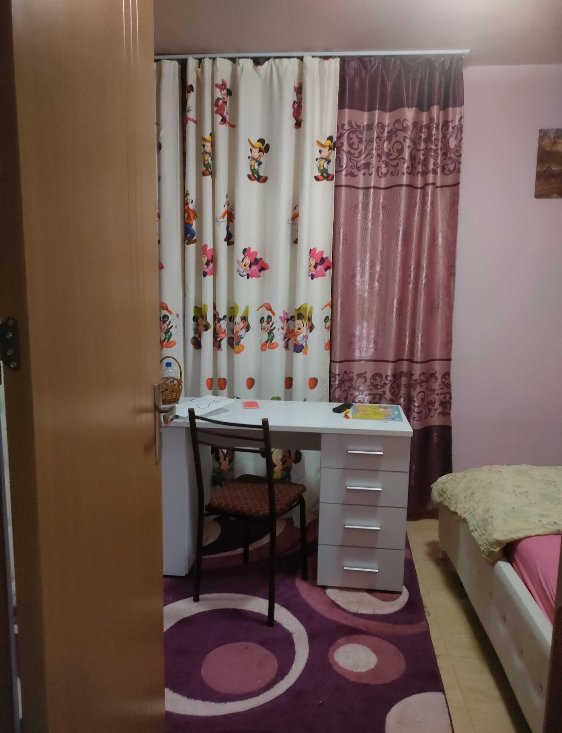 Închiriez apartament 2 camere Craiovița - imagine 1