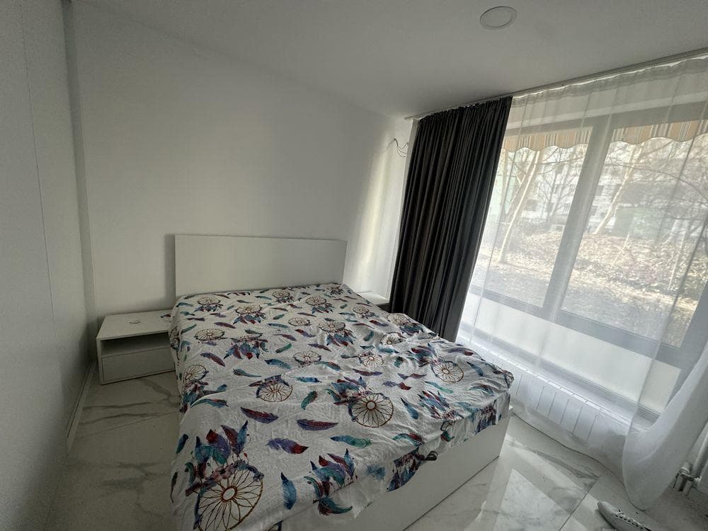 Inchiriez apartamnet 2 camere, Brazda lui Novac, centrala proprie