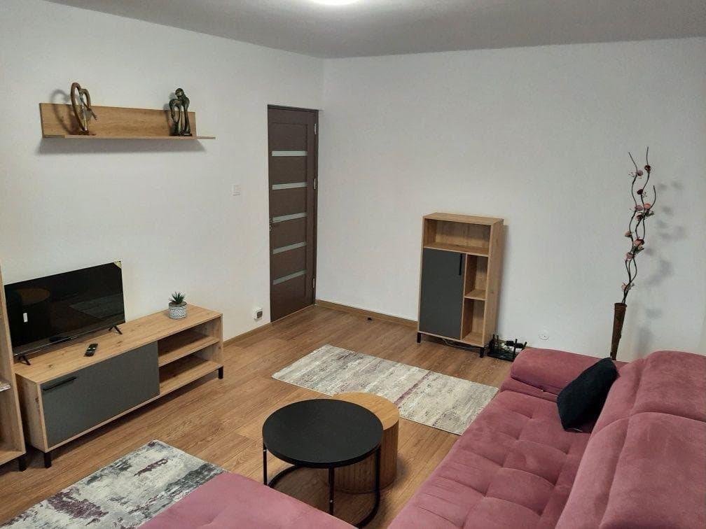 Apartament 2 camere de închiriat - imagine 1