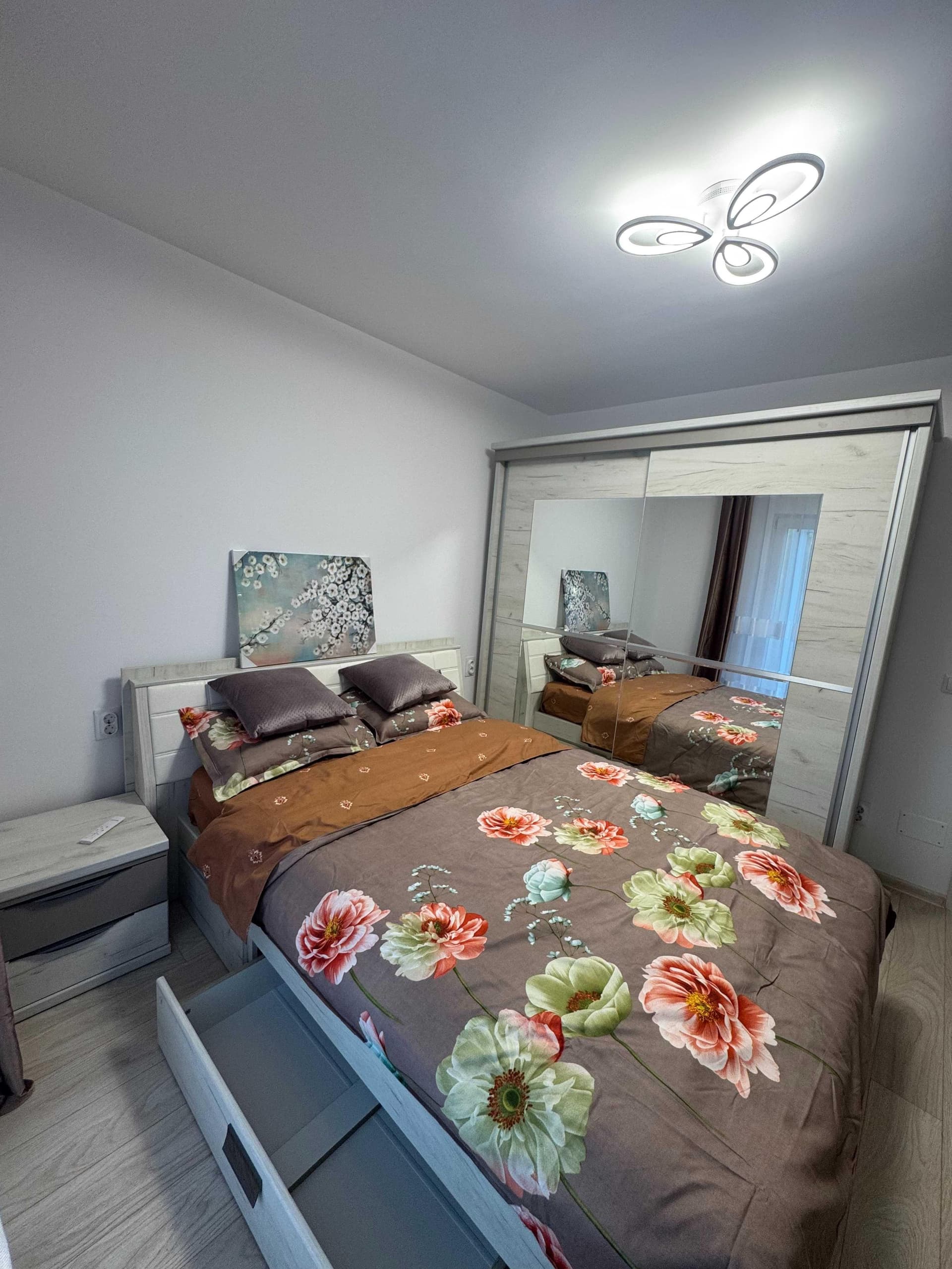 Direct Proprietar | Ap. 3 Camere | 1 Mai