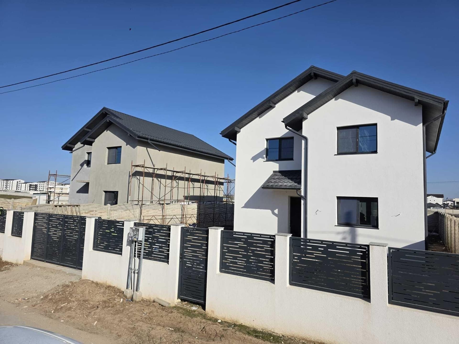 De vânzare 2 case tip P+E – Cartier Magnolia