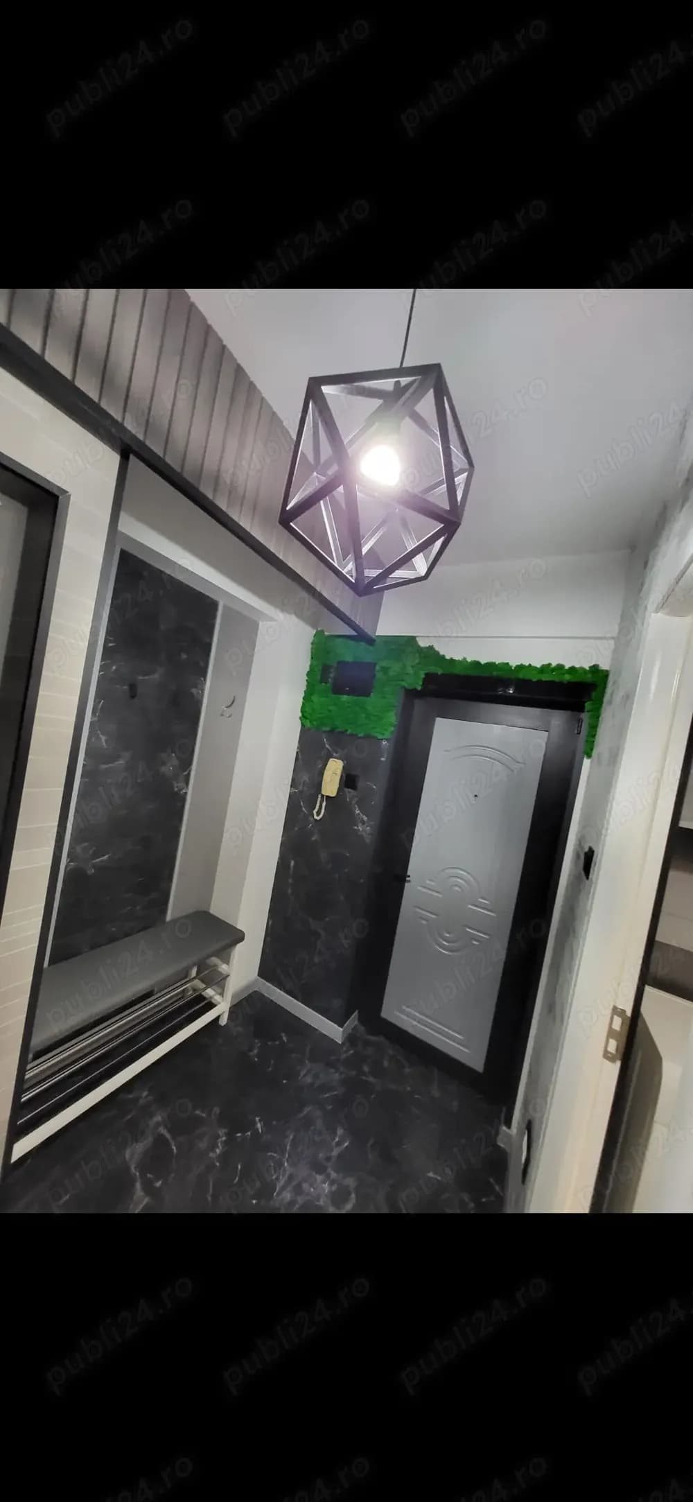 Garsonieră de închiriat zona Promenada Mall