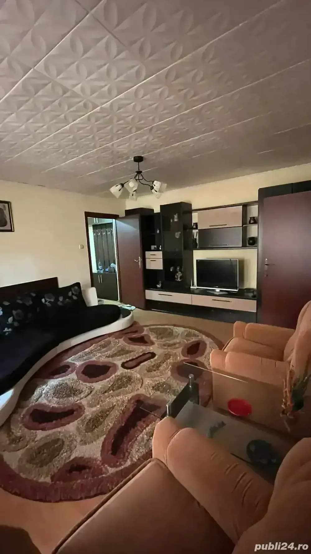 Apartament 2 camere semidecomandat Brazda lui Novac de închiriat 1800 lei