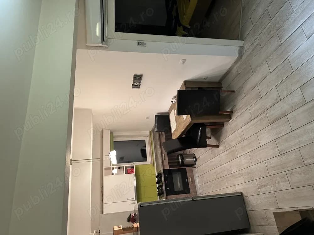 1 Mai, 2 decomandate, Medicina, centala termica, parcare privata