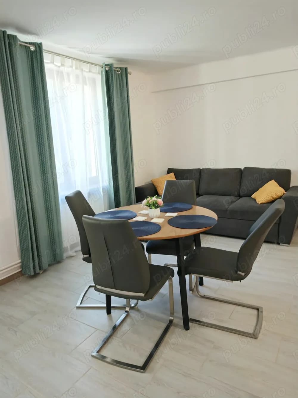 Apartament de închiriat lângă Primarie