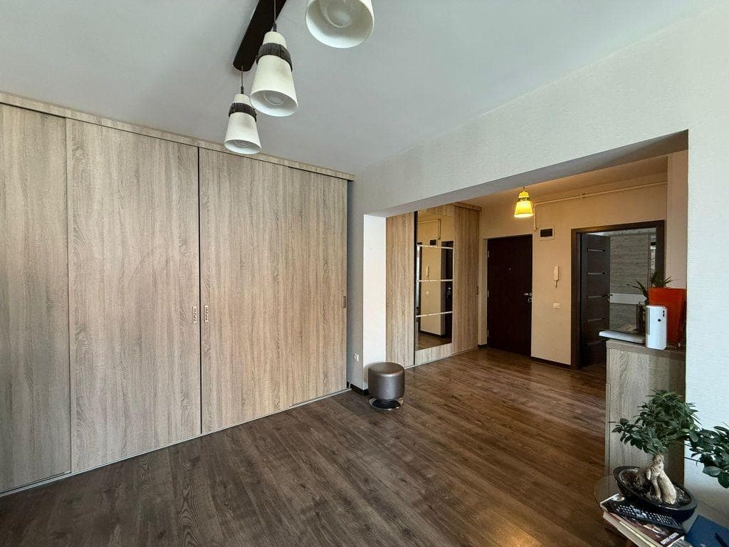 PF vand apartament 3 camere Andrei Muresanu - imagine 2