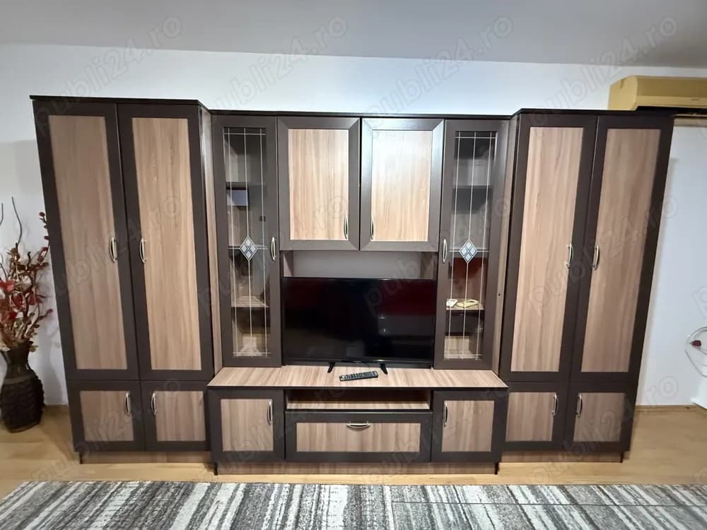 Apartament de inchirat