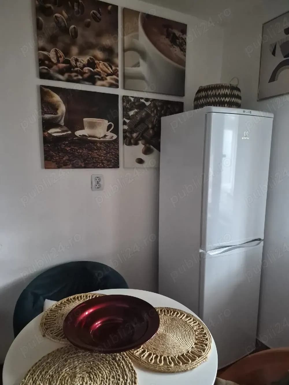 inchiriez apartament