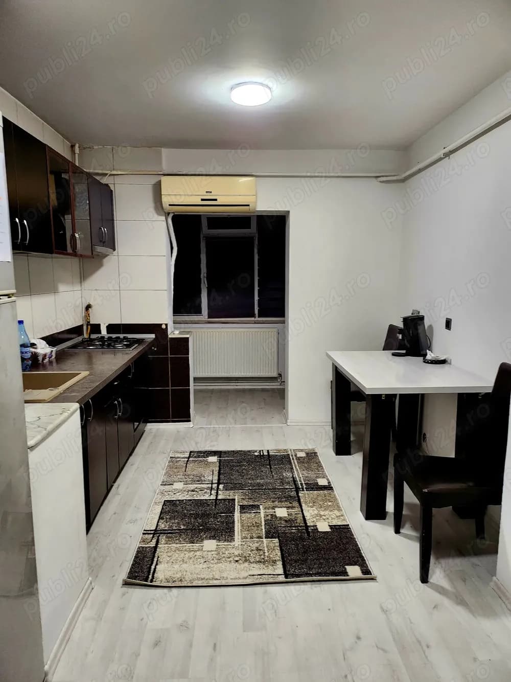 Apartament 3 camere - imagine 1