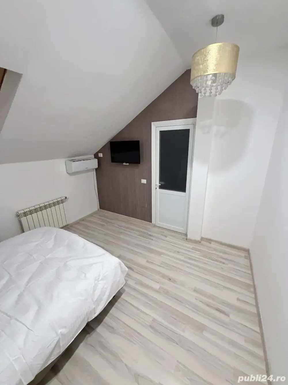 Închiriez camere in regim hotelier - imagine 1