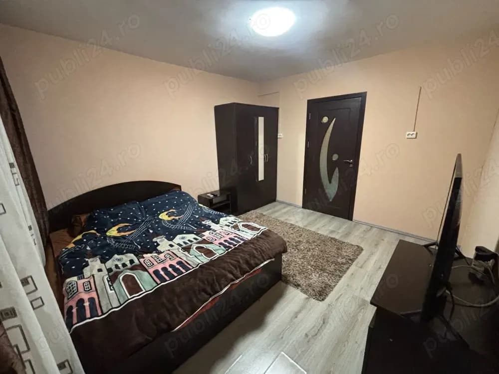 Vand camera de camin in Sarari, etaj 2 din 4 - imagine 1