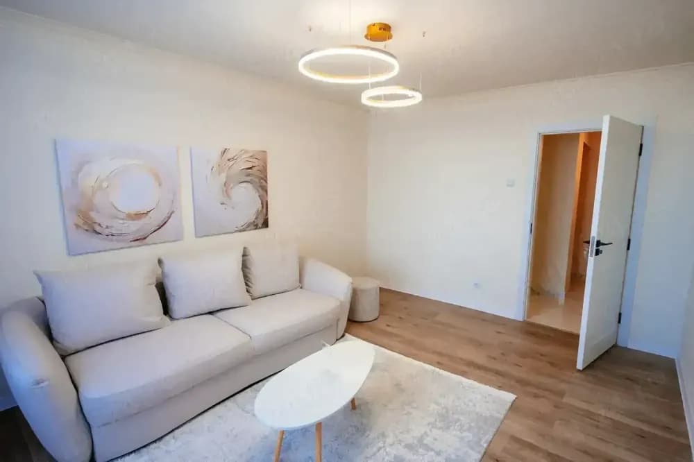 2 camere decomandate zona Piață gării - imagine 1