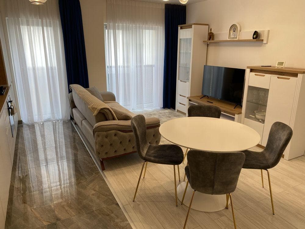 Apartament 3 camere de vanzare - imagine 2