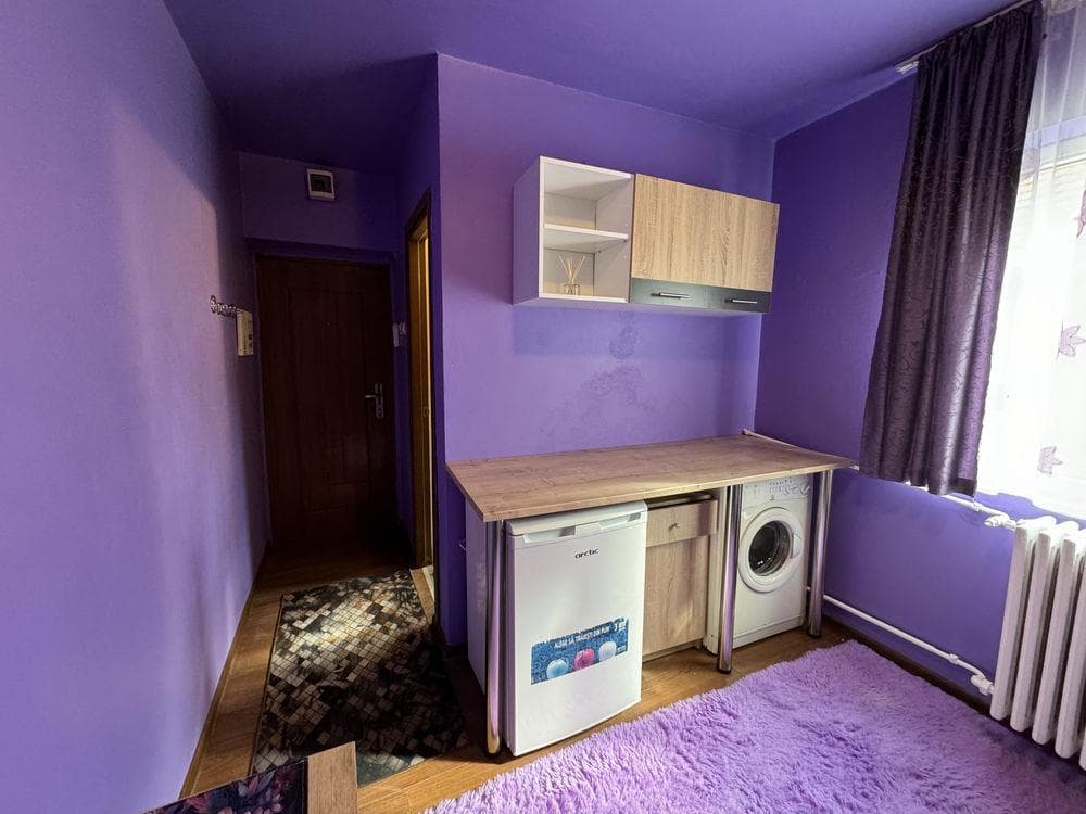 Inchiriez garsoniera 11 mp in Gruia - imagine 1