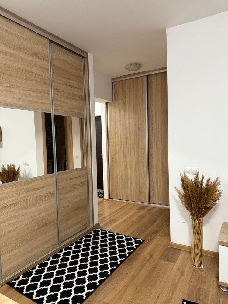 Inchiriez Apartament 2 camere in Bonjour Residence