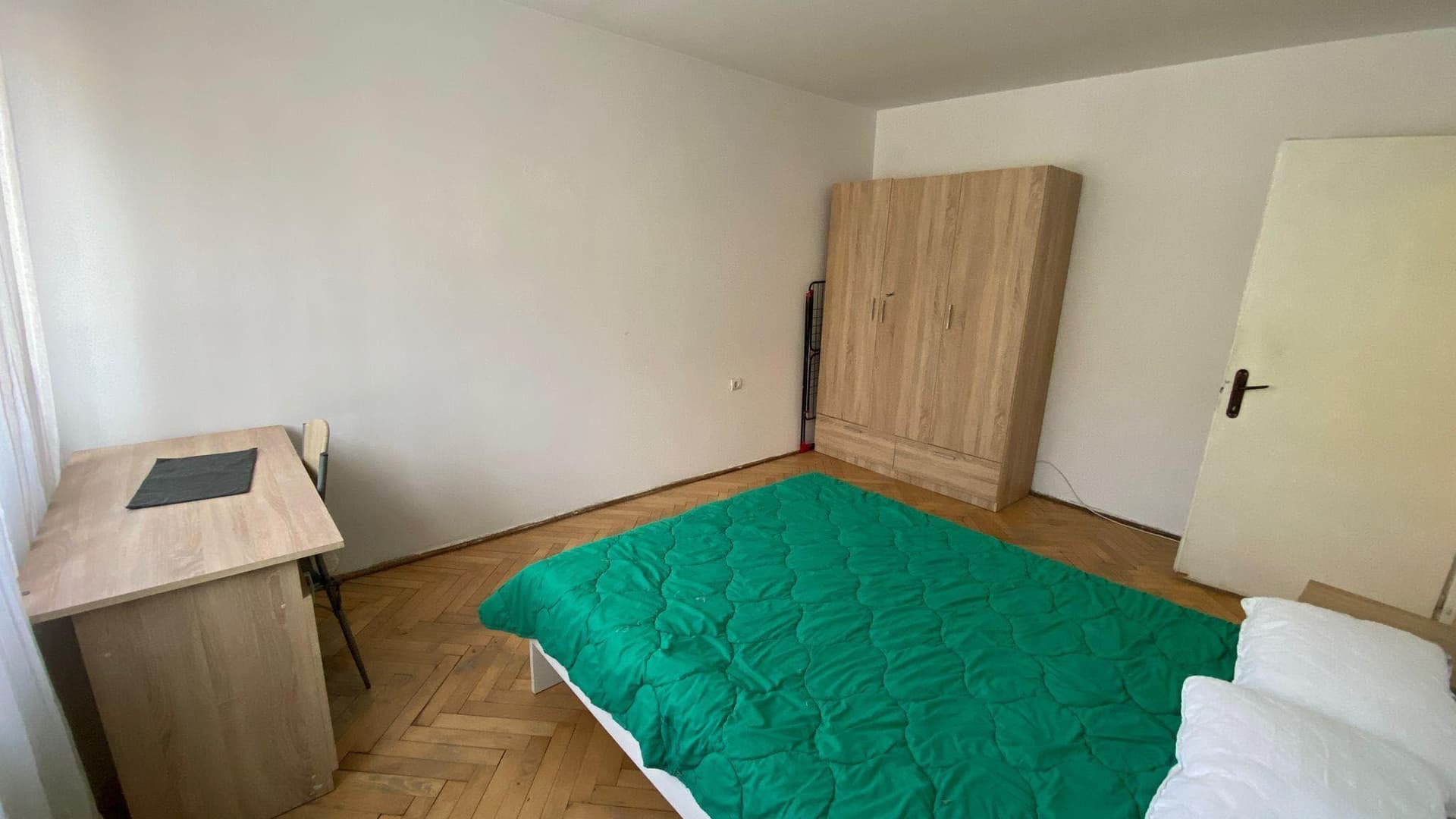 Inchiriez apartament cu 2 camere in Cluj-Napoca, zona Horea - imagine 1