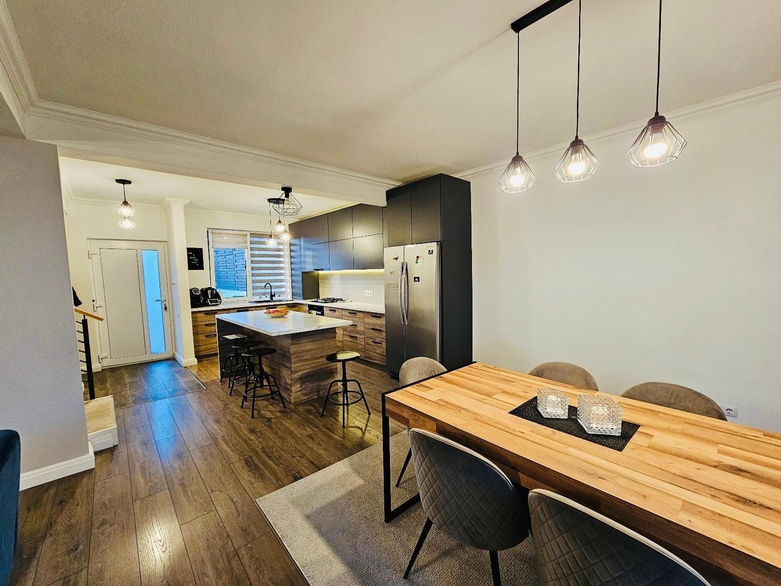 Inchiriez casa complet mobilata cartier Voronet Cluj Napoca - imagine 1