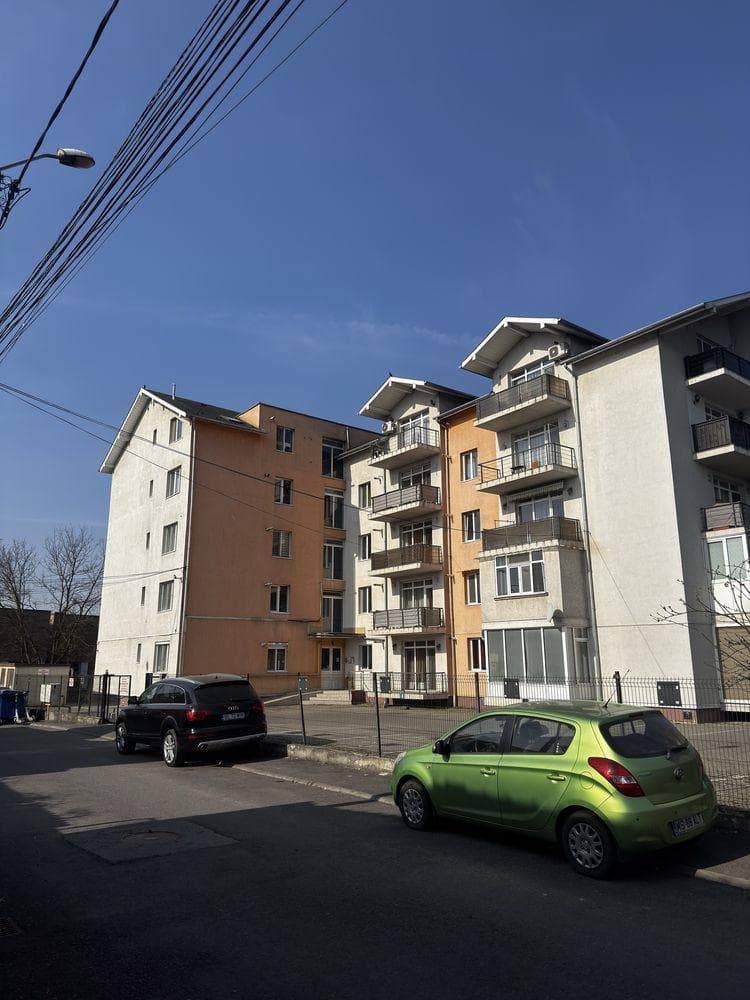 Inchiriez apartament zona centrala Str Salciilor valabil Aprilie - imagine 1