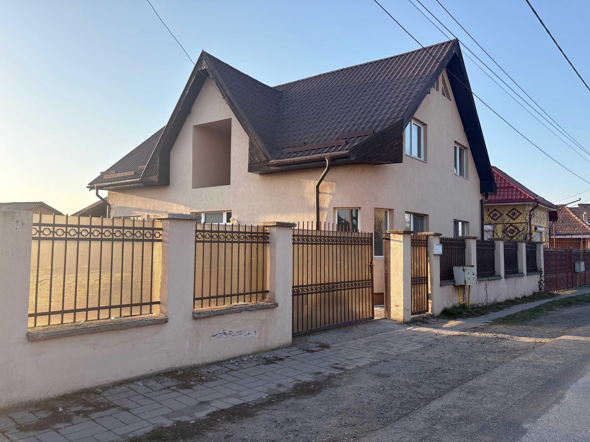 casa de inchiriat in sincraiul de mures - imagine 1