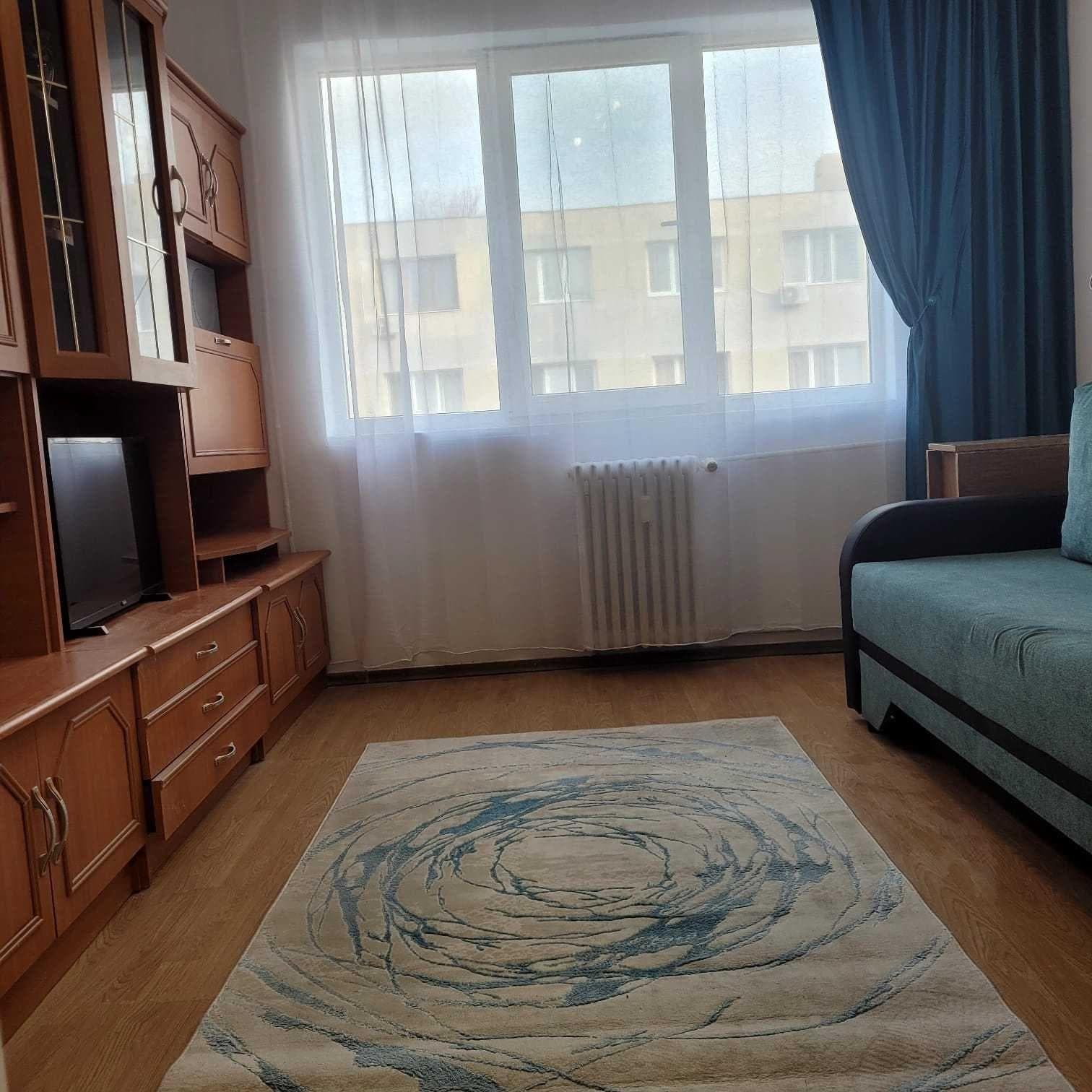 Vând cameră de camin zona Tractorul - imagine 1