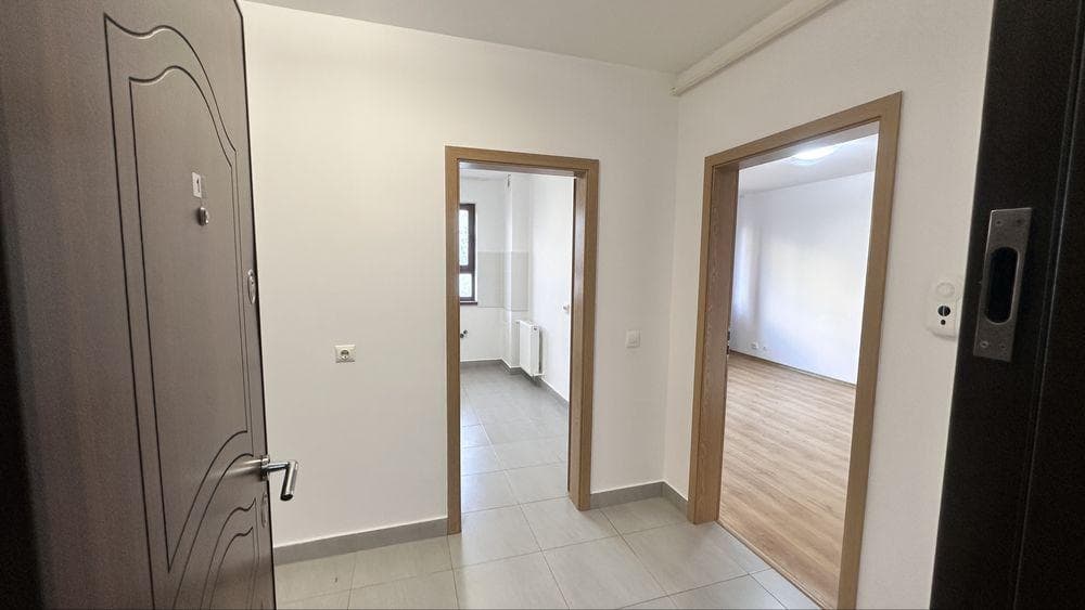 Urgent !! Particular -apartament 2 camere bloc nou Mall Coresi - imagine 1