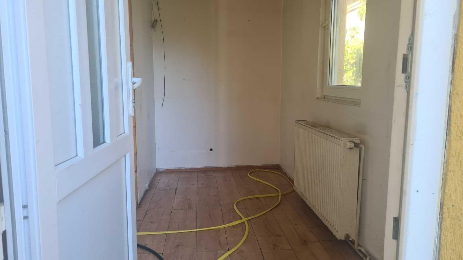 casa de inchiriat - imagine 1