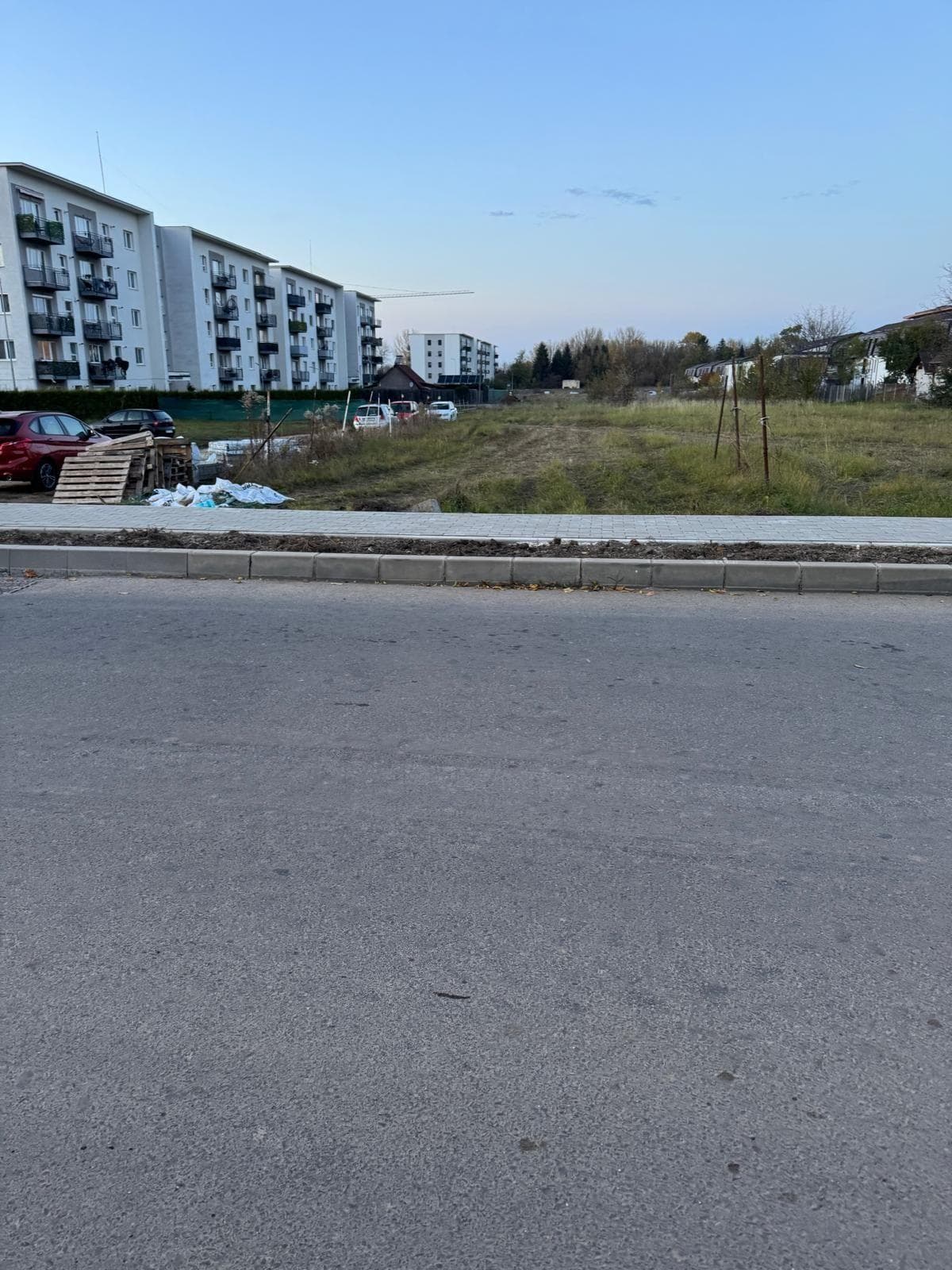 Proprietari vindem 2.811 mp+4.400 mp pe str.Nicolae Labis,Tractoru 7 - imagine 1