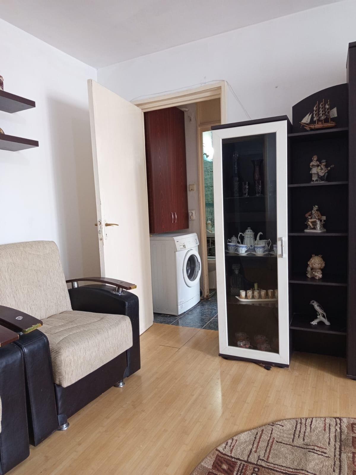 Apartament 2 camere Rovine - imagine 1