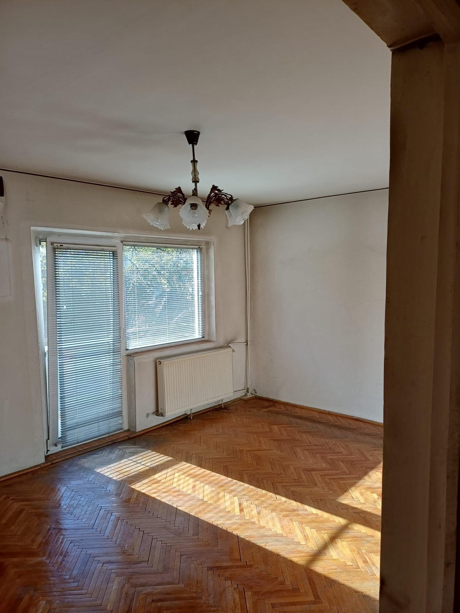 Apartament 3 camere de vanzare Tip PC Oradea