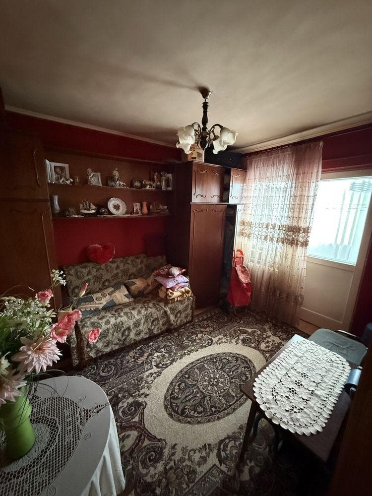 Vand apartament 3 camere tip X mare