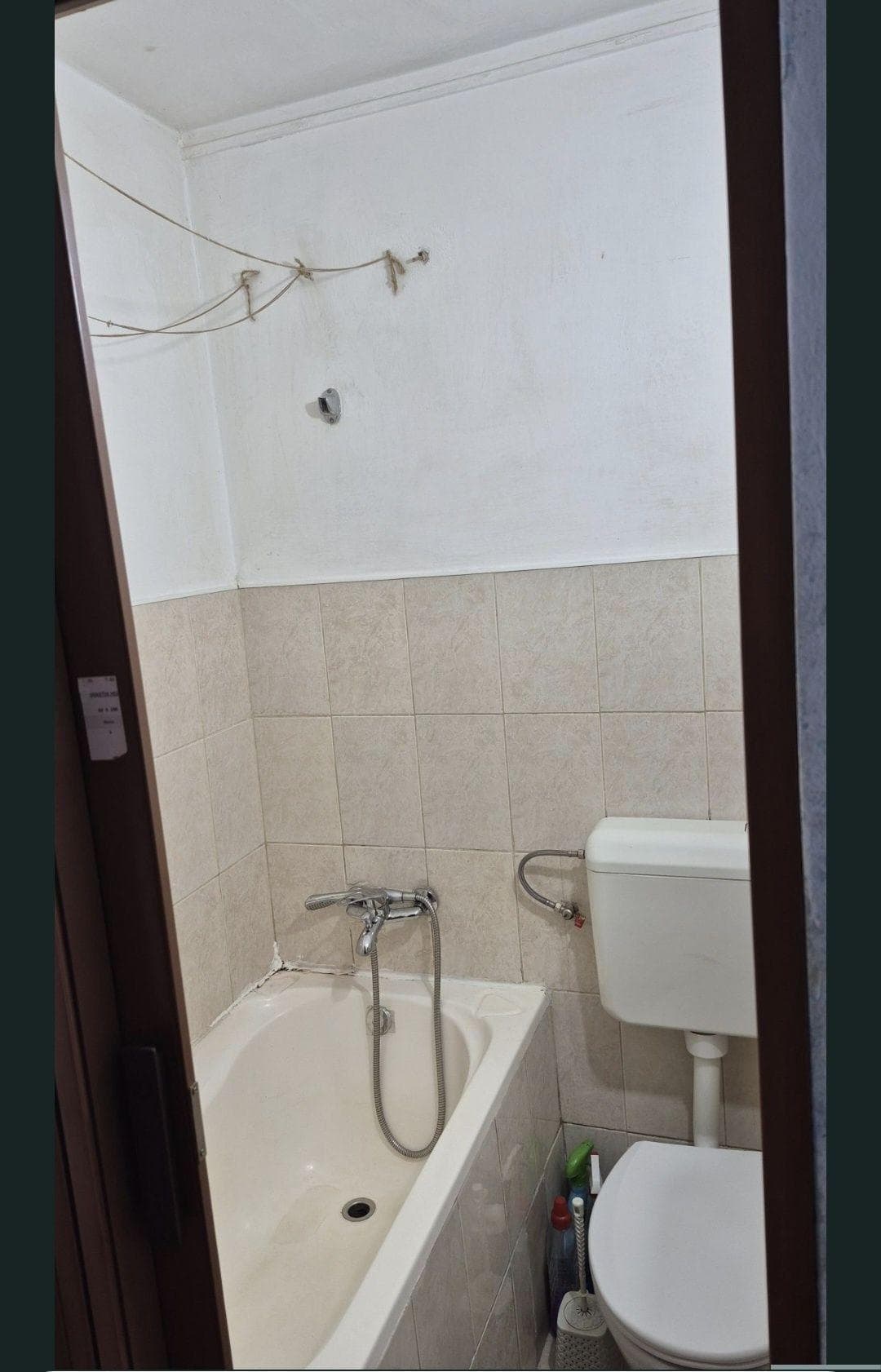 Închiriez uscătorie-Ioșia