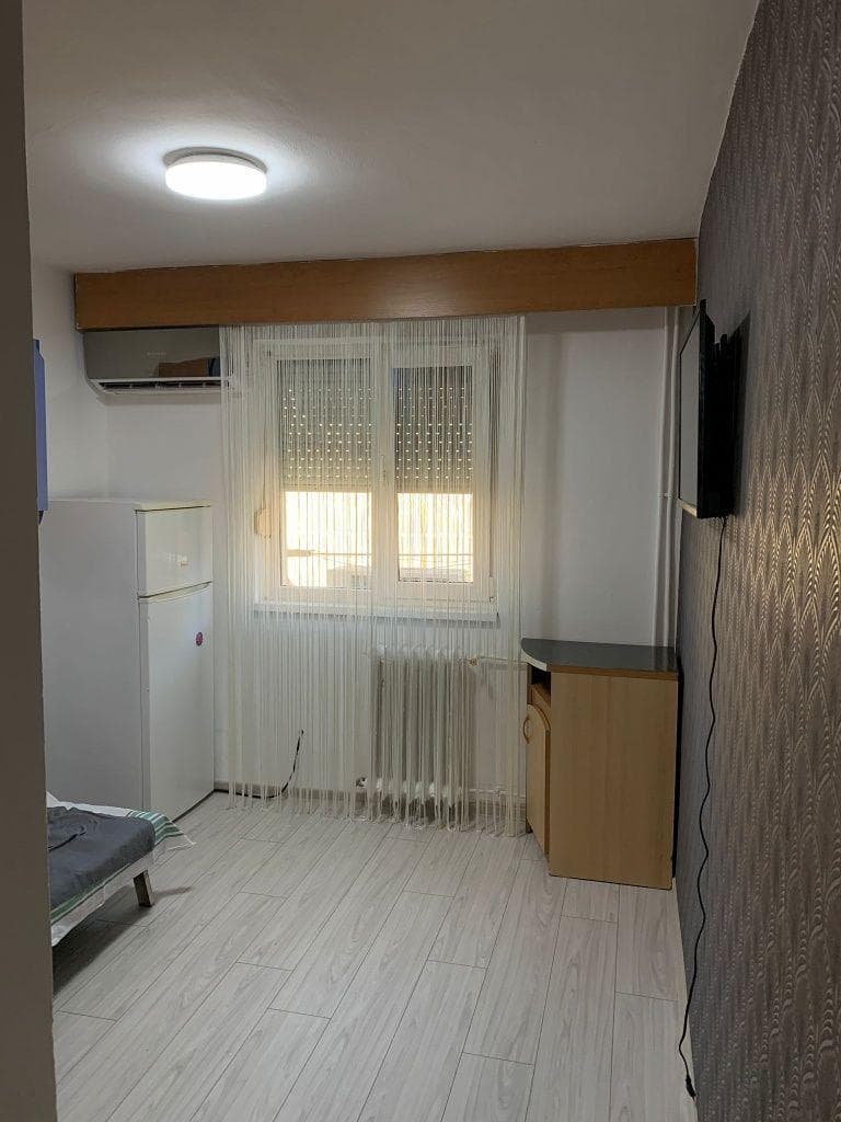 Chirie tip garsoniera