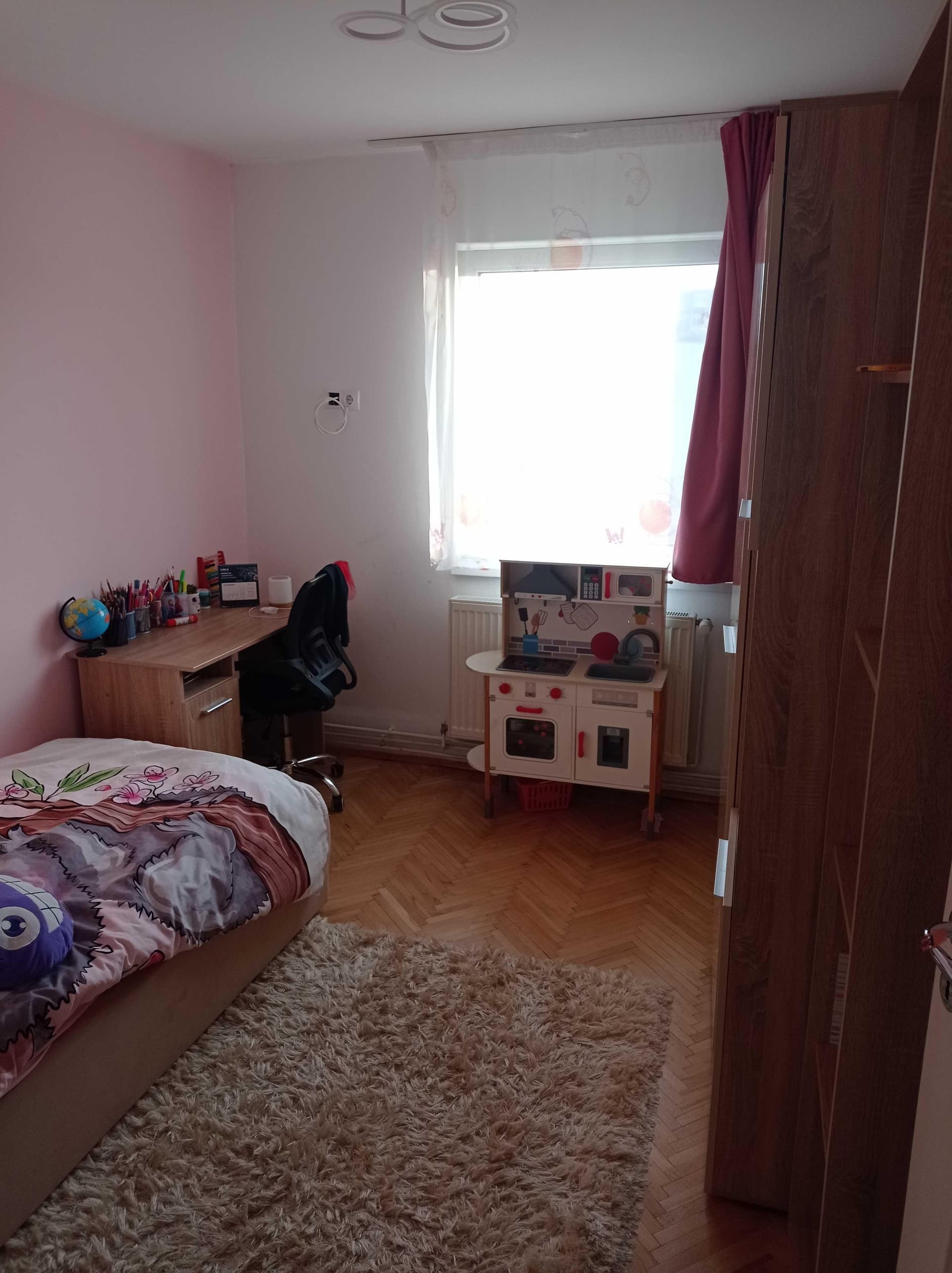 Vand apartament 3 camere - imagine 2