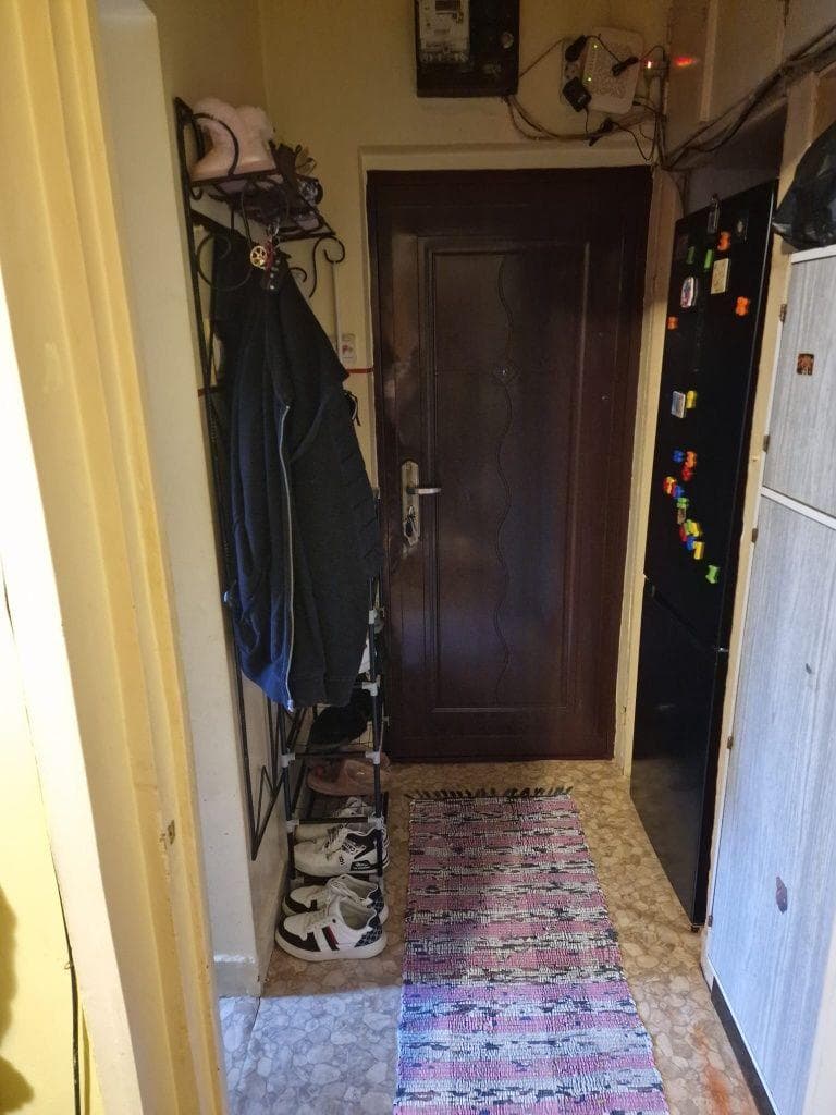 Închiriez apartament cu 2 camere - imagine 1