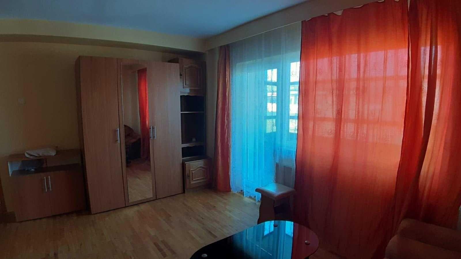 vand apartament 3 camere - imagine 1