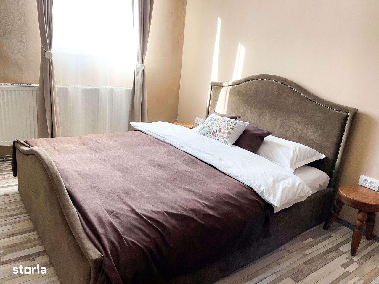 Inchiriez apartament cu 2 camere, zona cenrtala - imagine 1