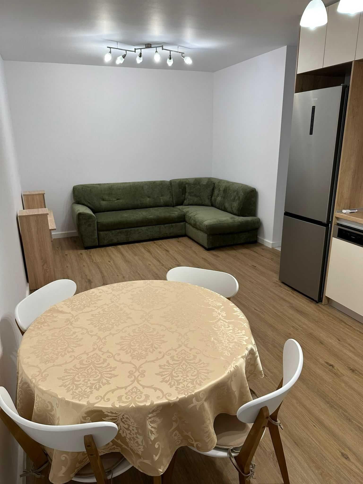 Inchiriez apartament cu 2 camere, nou - imagine 1