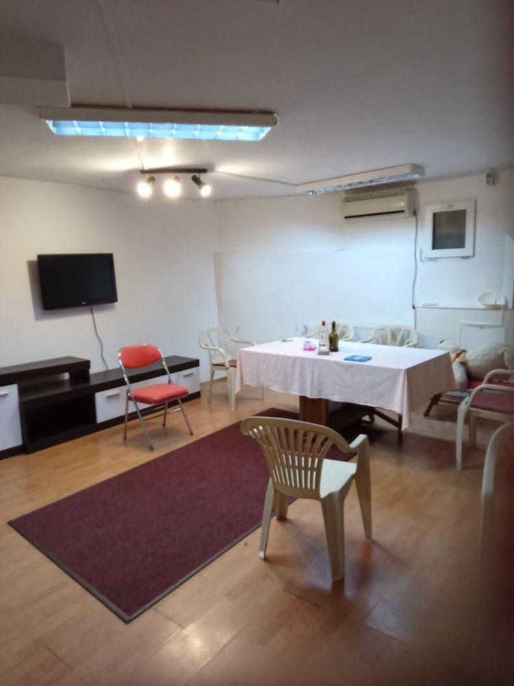 Chirie spațiu demisol Oradea