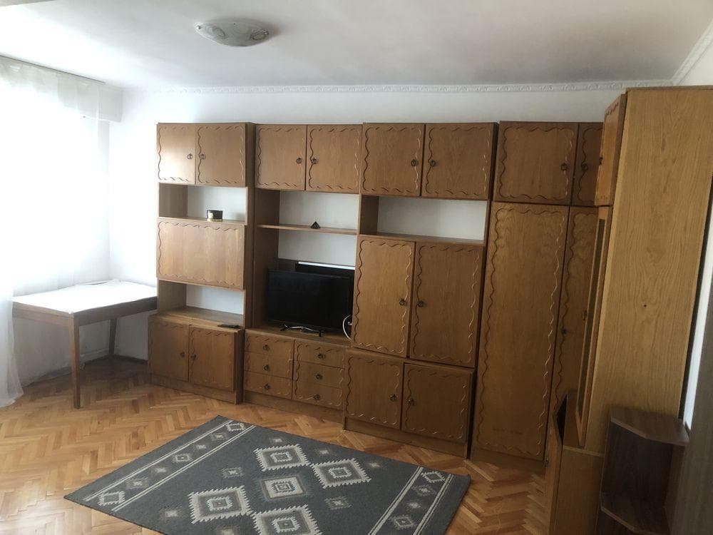 Inchiriez apartament tip AN 3 camere