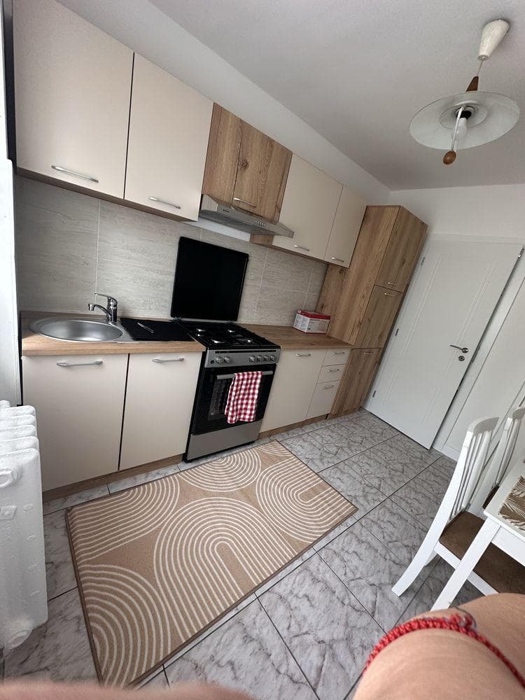 Apartament 3 camere de inchiriat Iosia