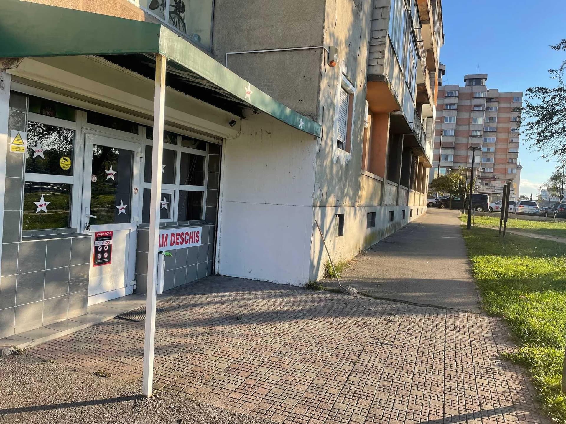 Inchiriez spatiu comercial vizavi politia rutiera Str. Clujului