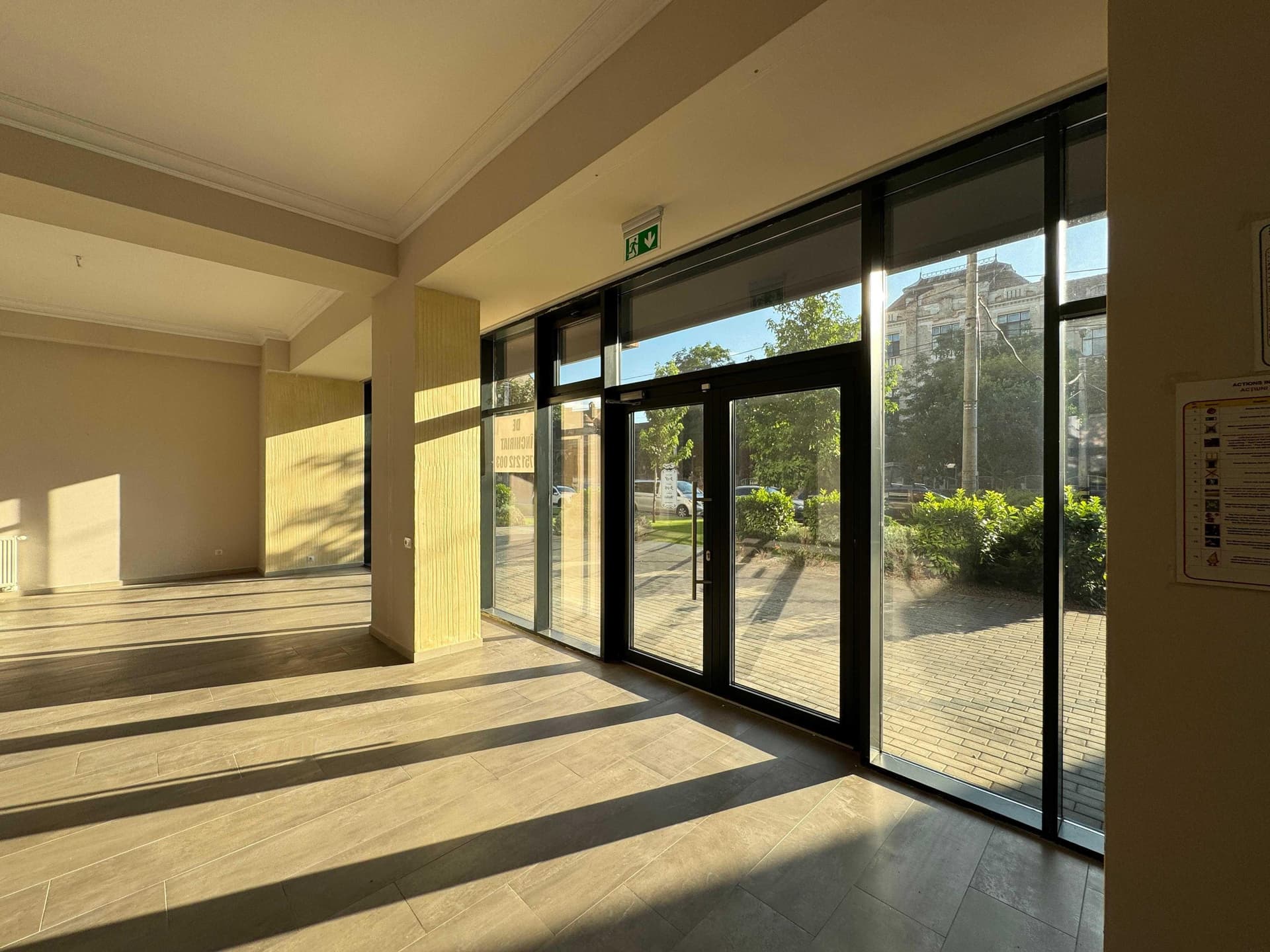 Spatiu comercial de inchiriat Republicii - imagine 1