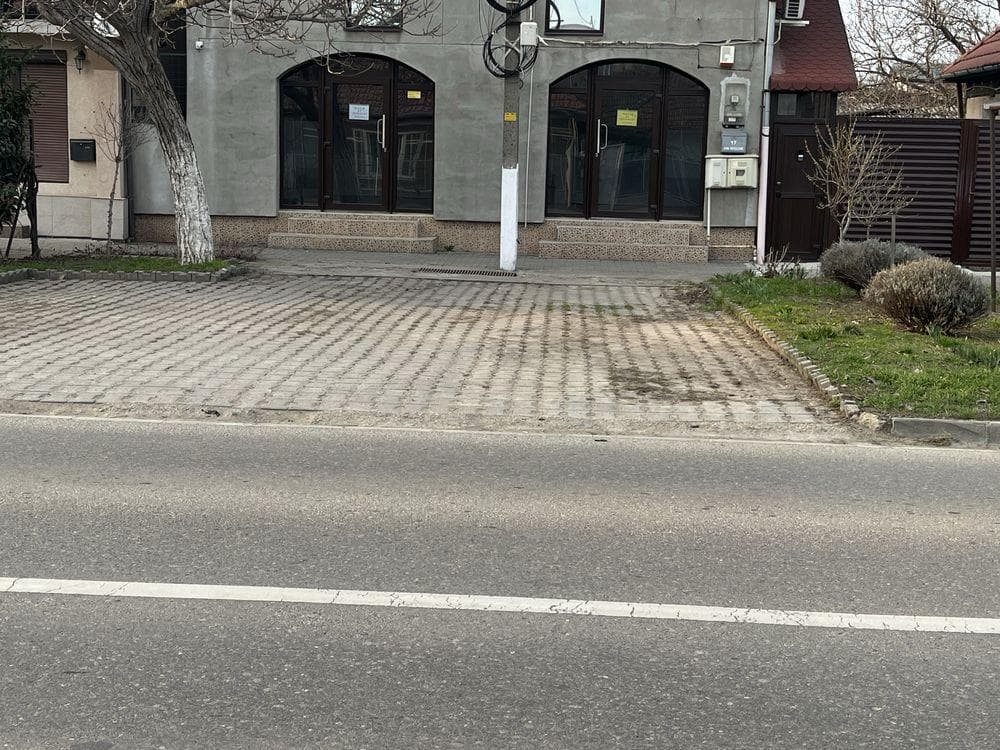 De inchiriat spatiu comercial ORADEA,zona ONCEA la STRADA PRINCIPALA - imagine 1