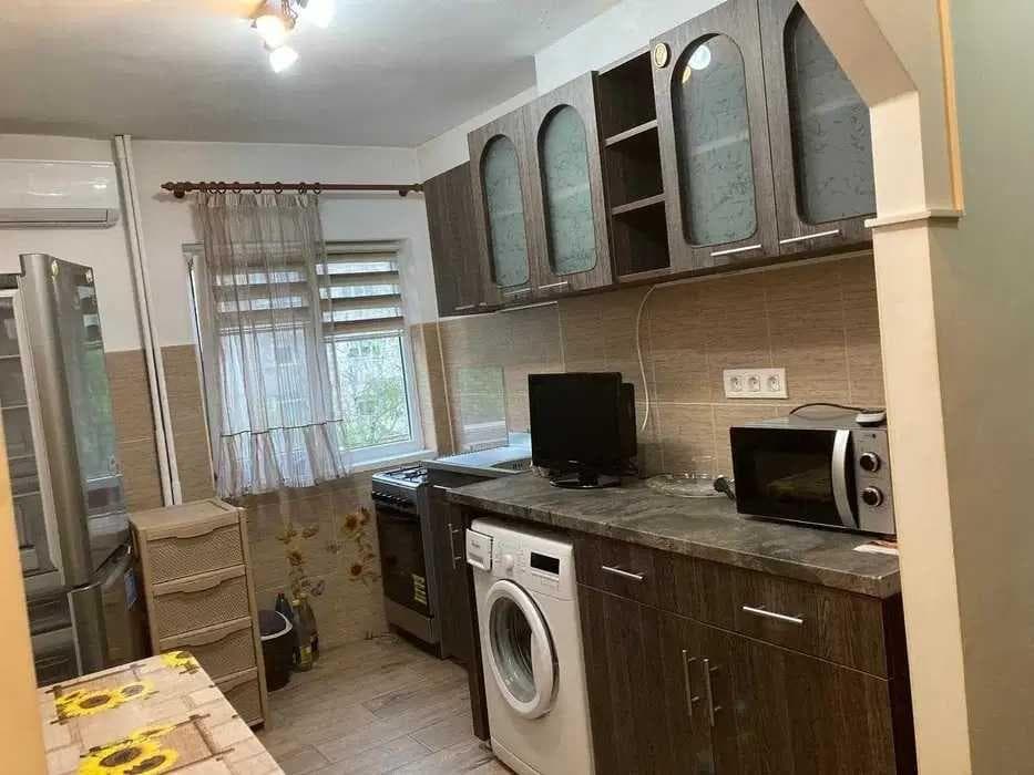 Inchiriez ap. 2 camere in Nufarul