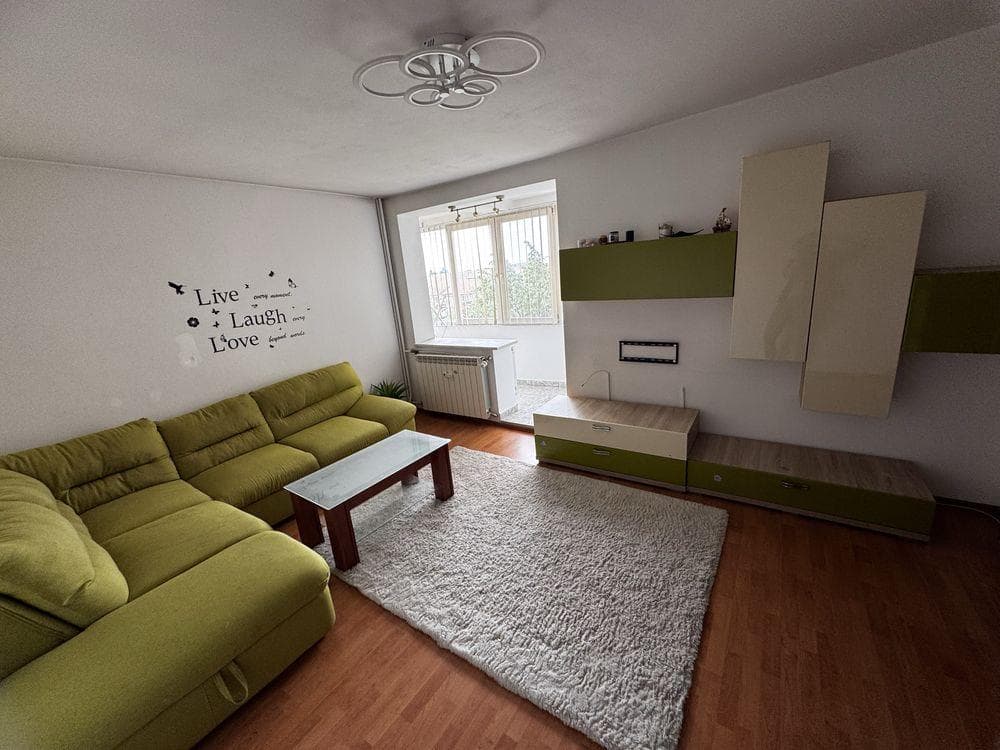 Inchiriez ap 2 cam tip C ,str.Sovata(zona decebal)