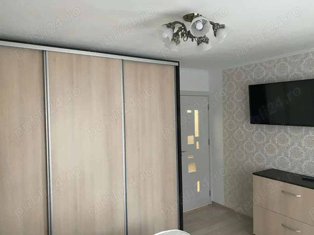 Ofer spre închiriere